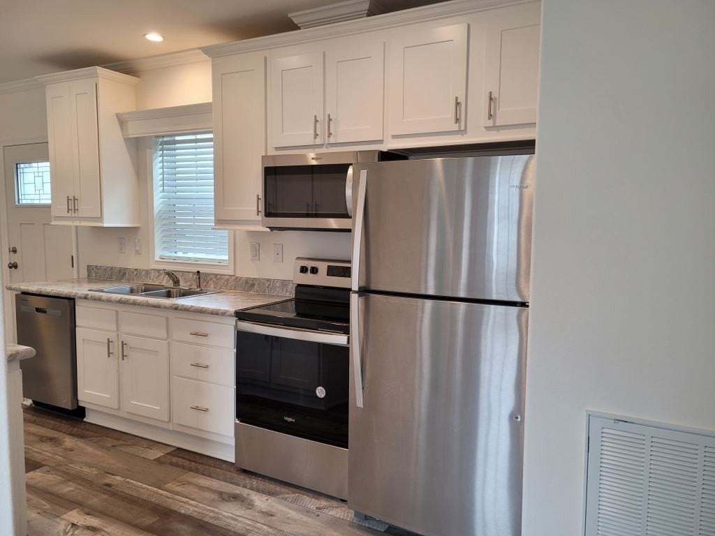 5600 Jennie St #0015 - Photo 5 of 22