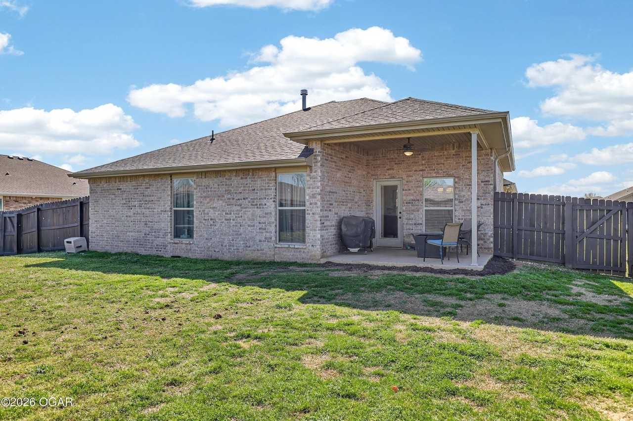 342 Swaden Ln - Photo 6 of 39