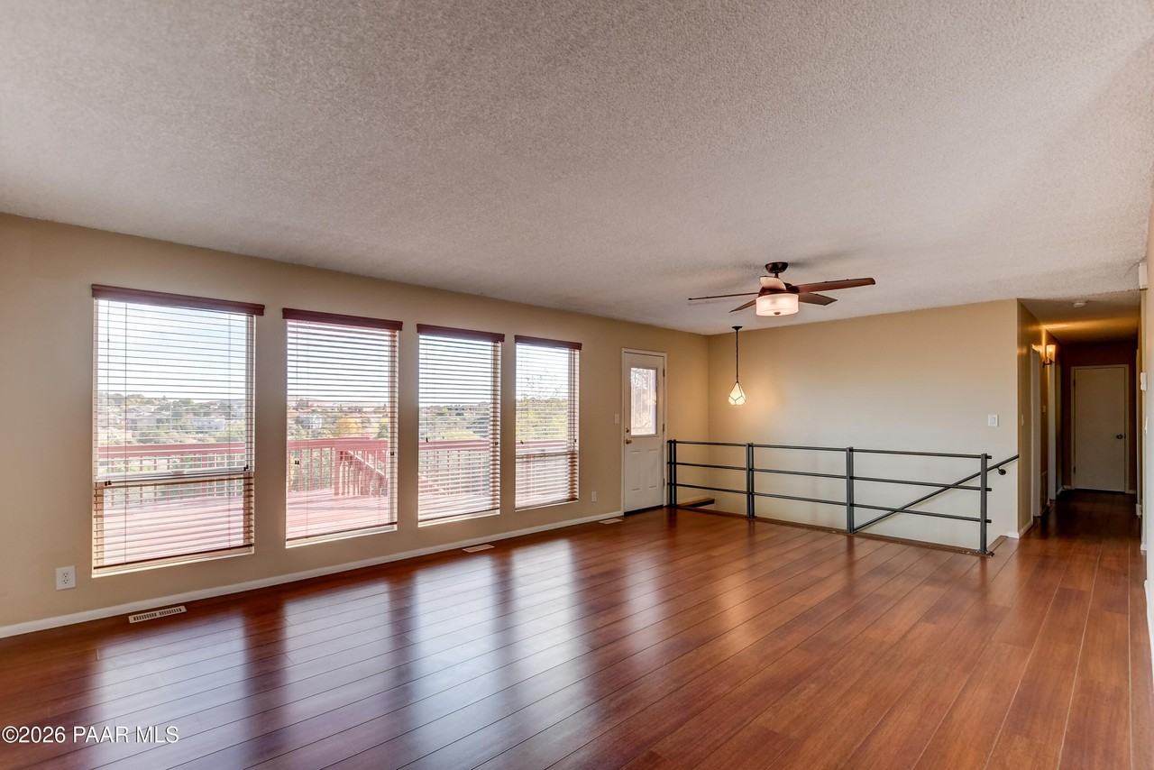 2375 Shinnery Ln - Photo 6 of 34