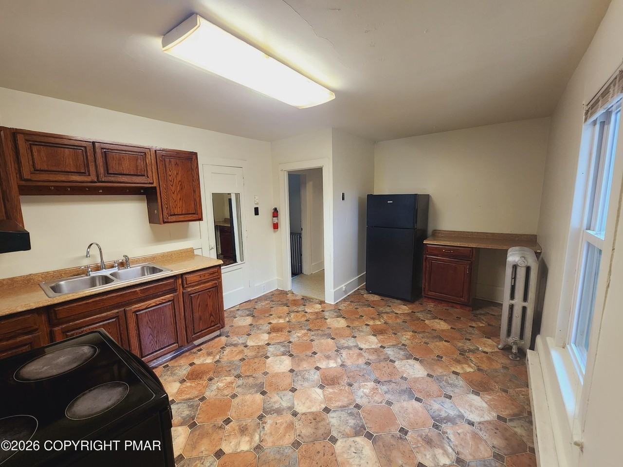 810 Monroe St Unit 201 - Photo 3 of 7