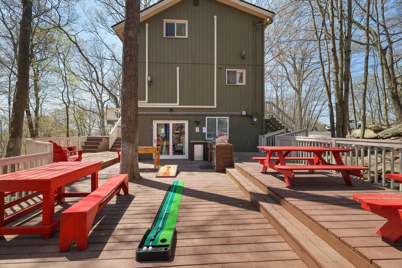 163 Cambridge Ct - Photo 3 of 50