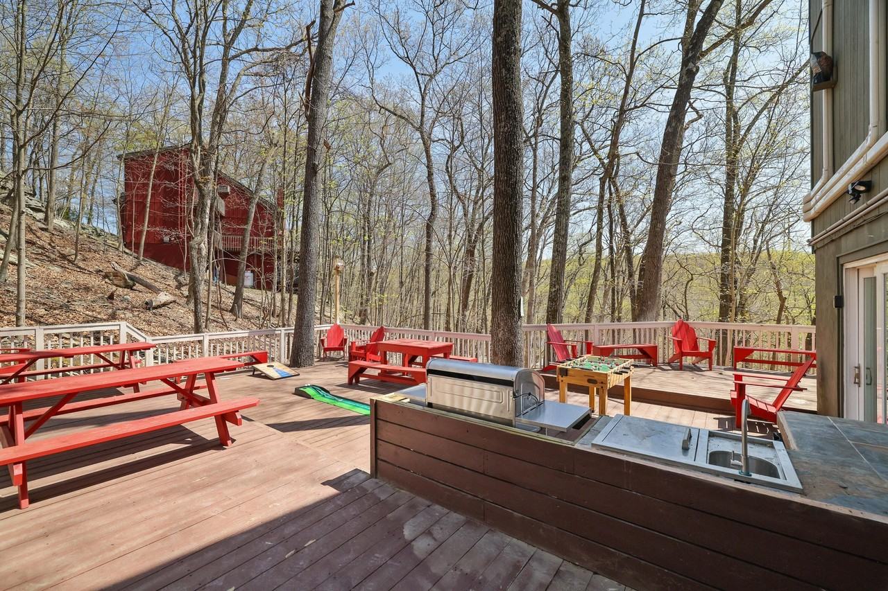 163 Cambridge Ct - Photo 4 of 50