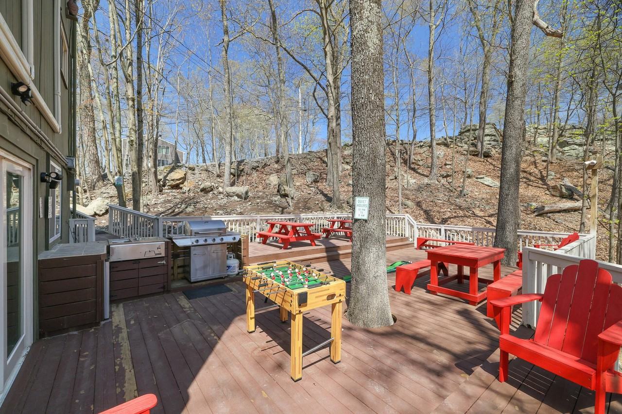 163 Cambridge Ct - Photo 5 of 50