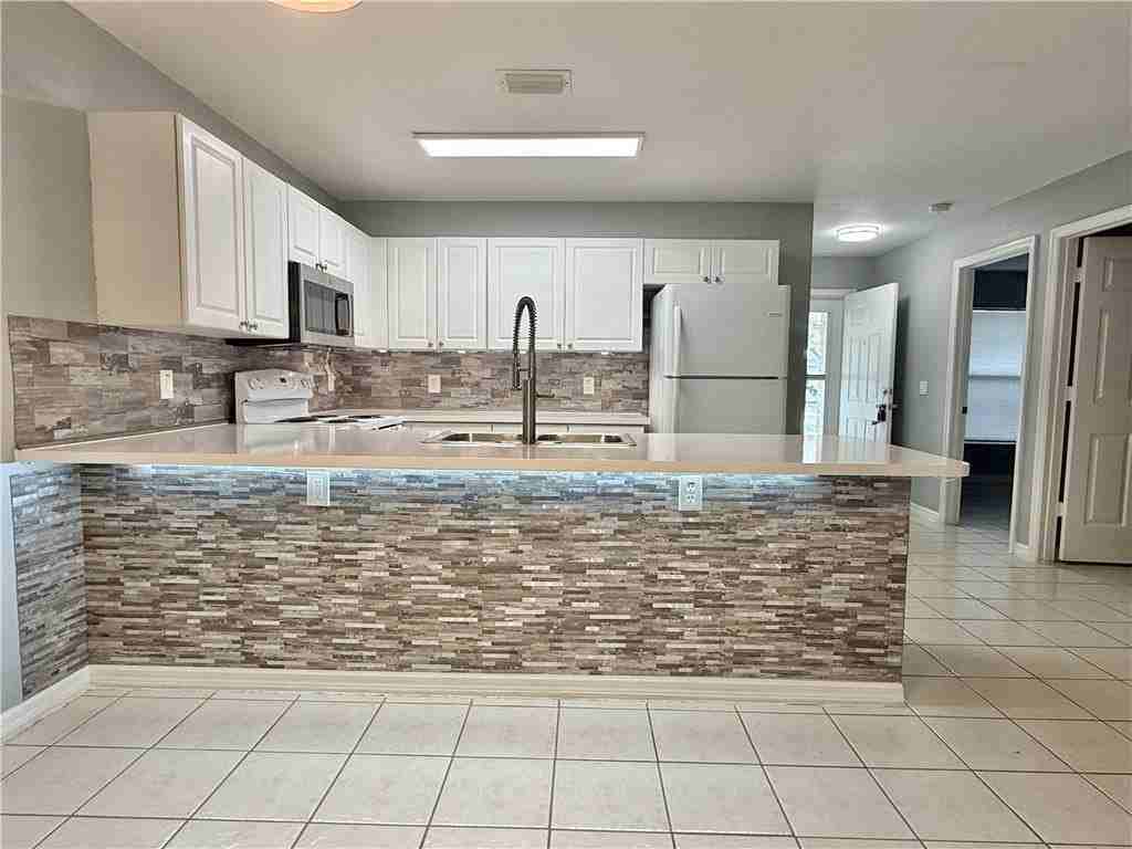 272 Keen Ter Apt A - Photo 7 of 20