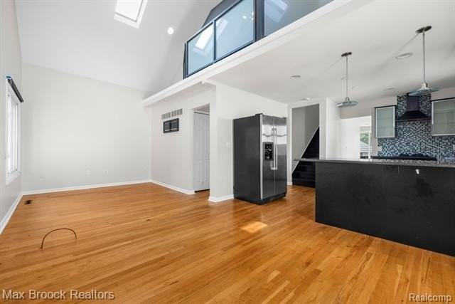 520 E Hazelhurst St - Photo 4 of 15