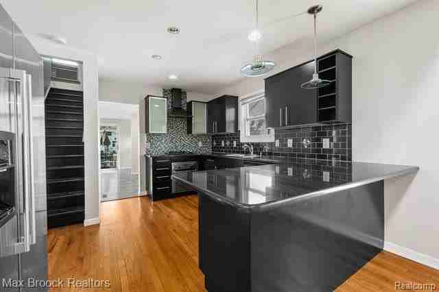 520 E Hazelhurst St - Photo 5 of 15