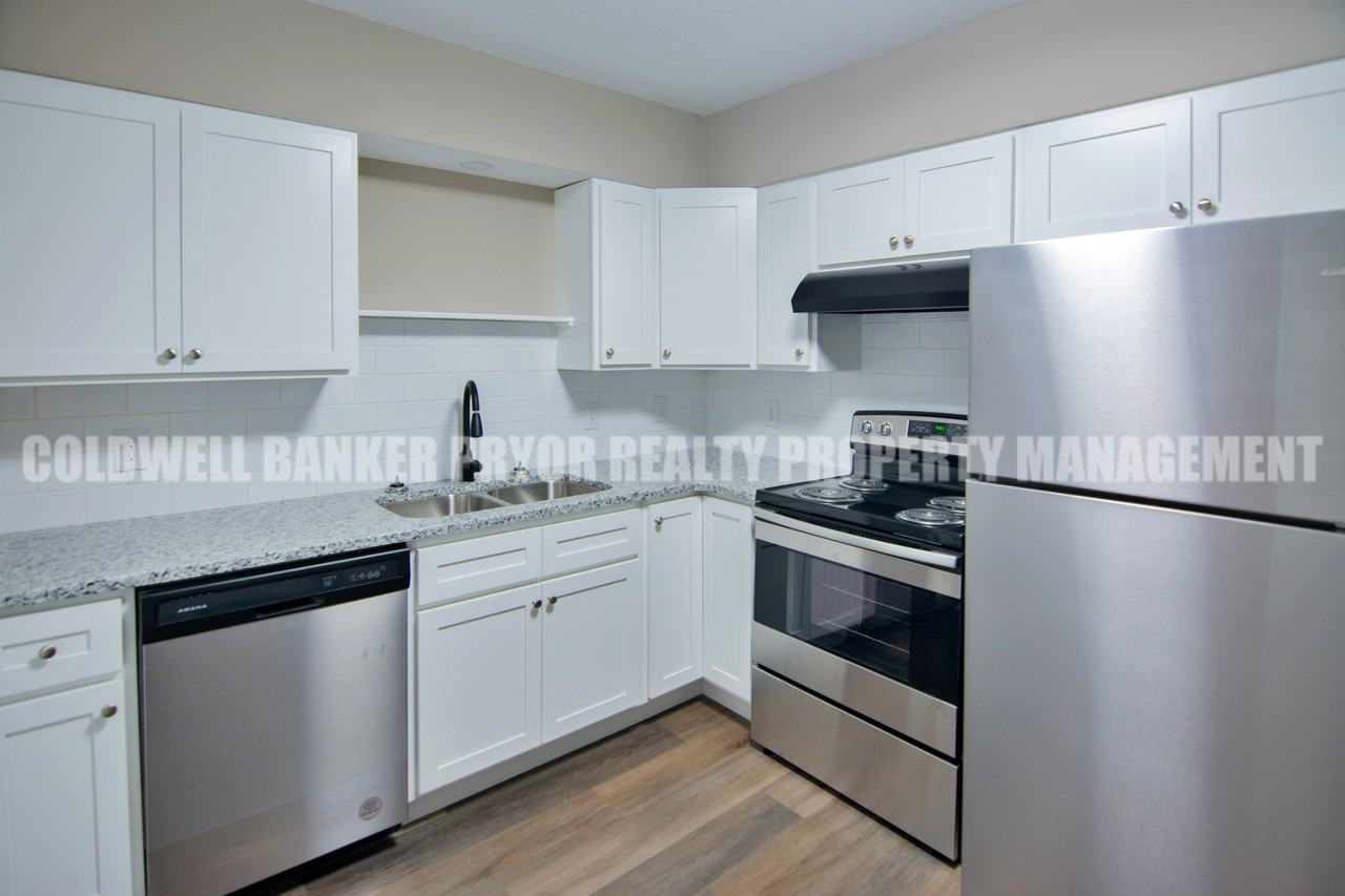 5824 Moody Sawyer Rd #A - Photo 6 of 21