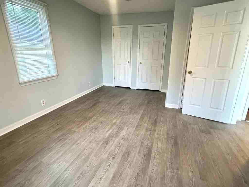 117 Williams St #1 - Photo 4 of 11