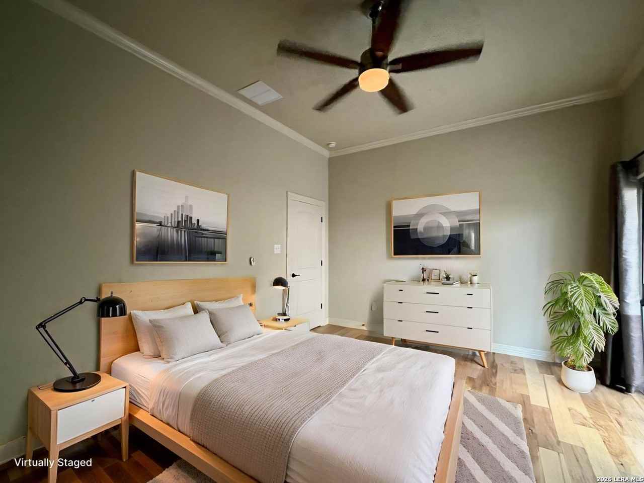 5921 Whitby Rd Unit 102 - Photo 4 of 50