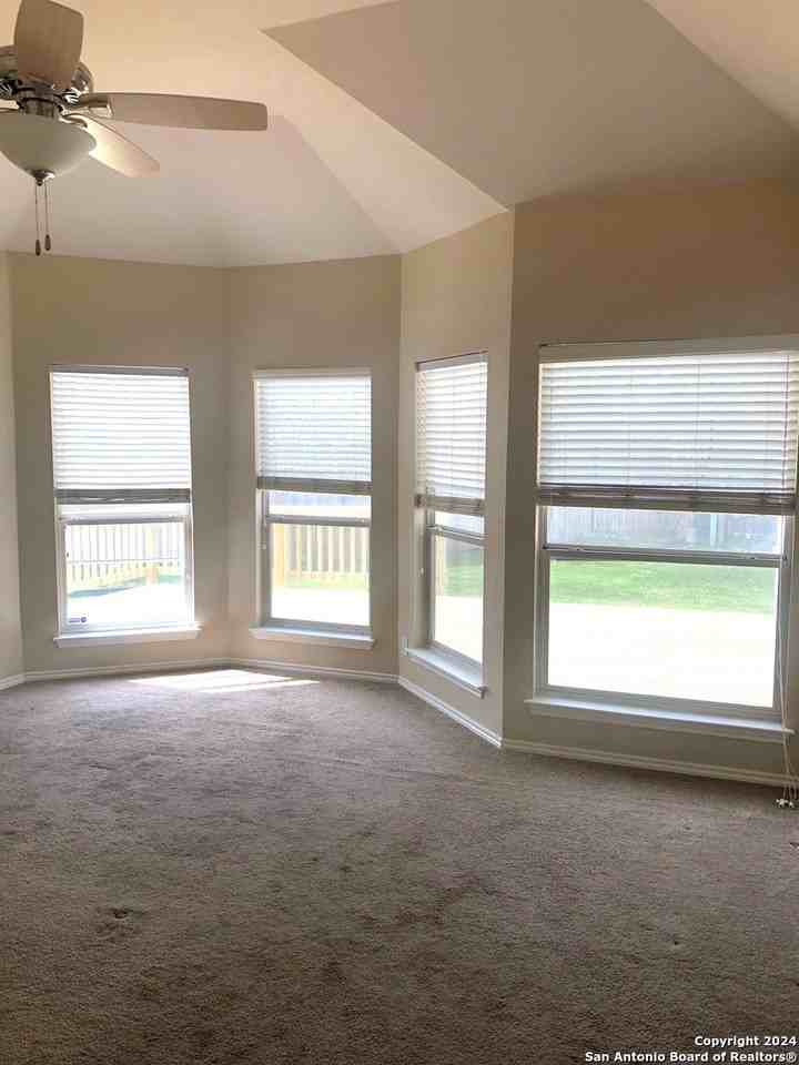 5126 Ascot Pl - Photo 5 of 17