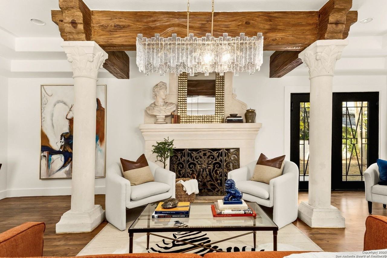 417 E Hildebrand Ave - Photo 6 of 33