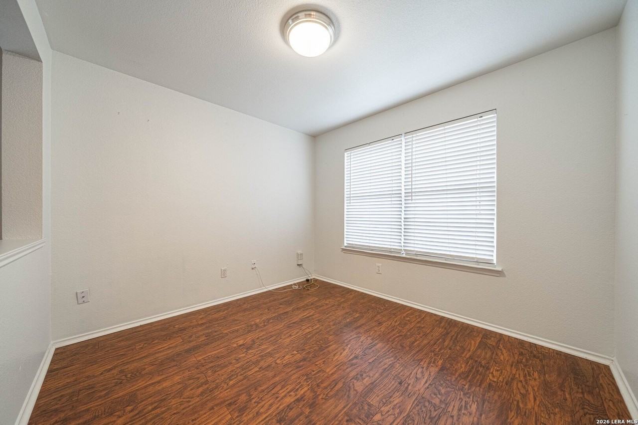 11215 Archers Bay - Photo 6 of 34