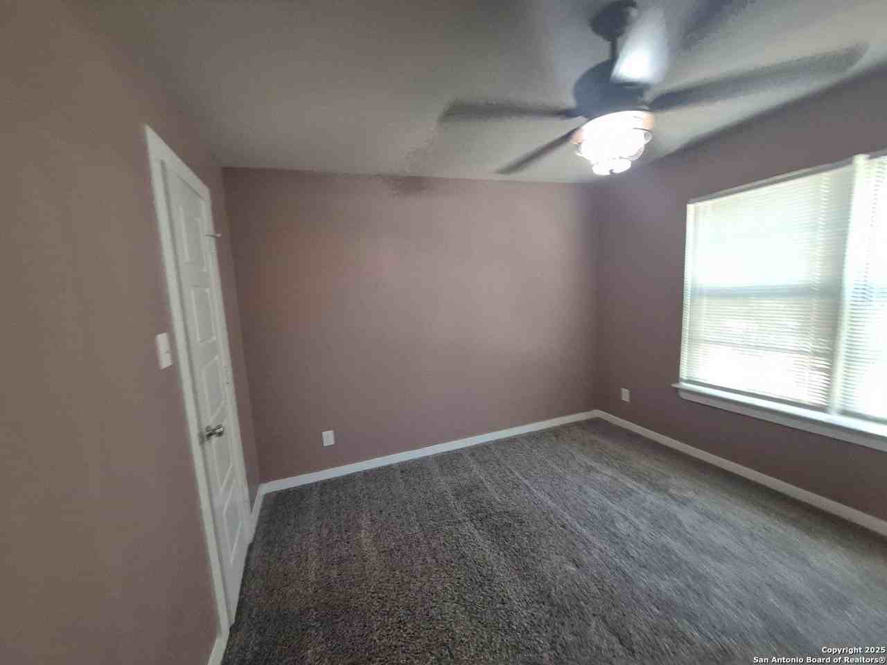 10571 Pablo Way - Photo 7 of 30