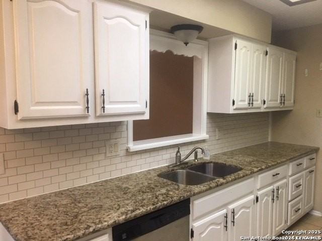 7926 Rugged Rdg - Photo 3 of 11