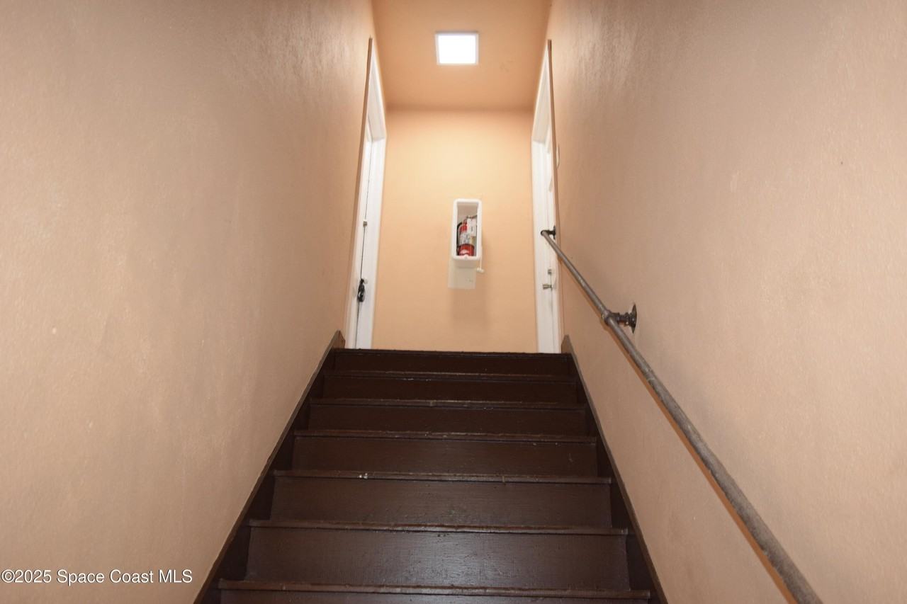 658 Young St Apt 4 - Photo 2 of 15