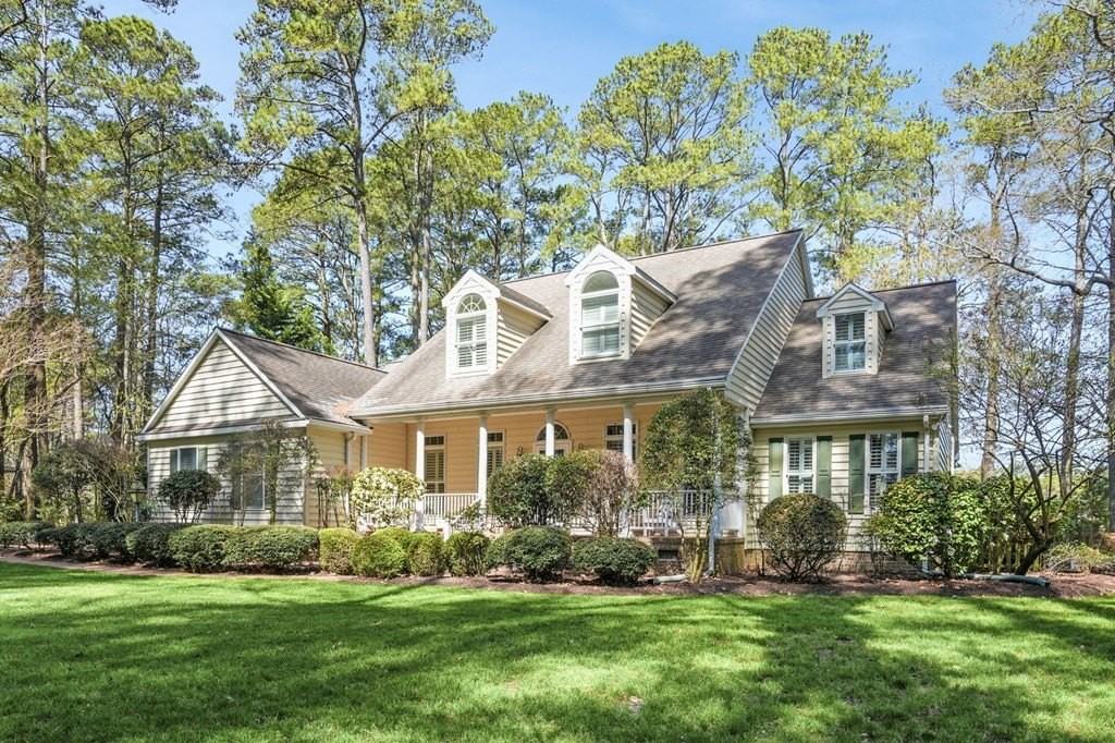 14279 Eastfield Dr - Photo 3 of 50