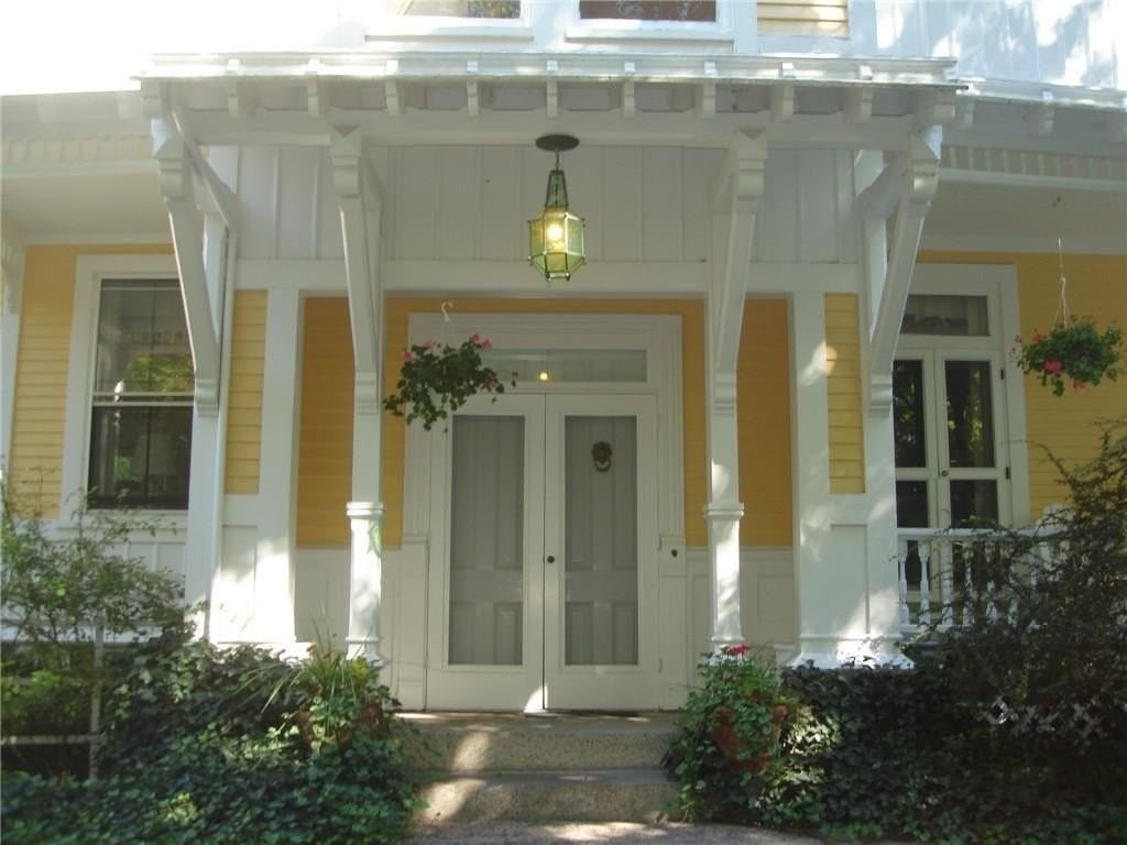 589 Bellevue Ave - Photo 3 of 21