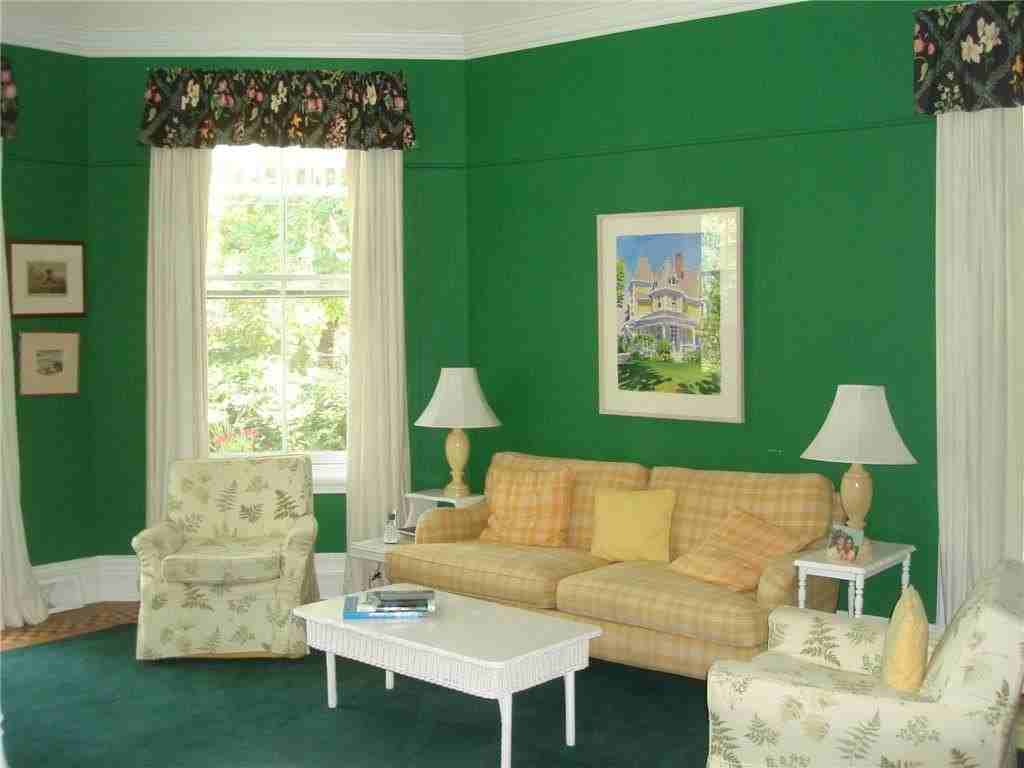 589 Bellevue Ave - Photo 5 of 21