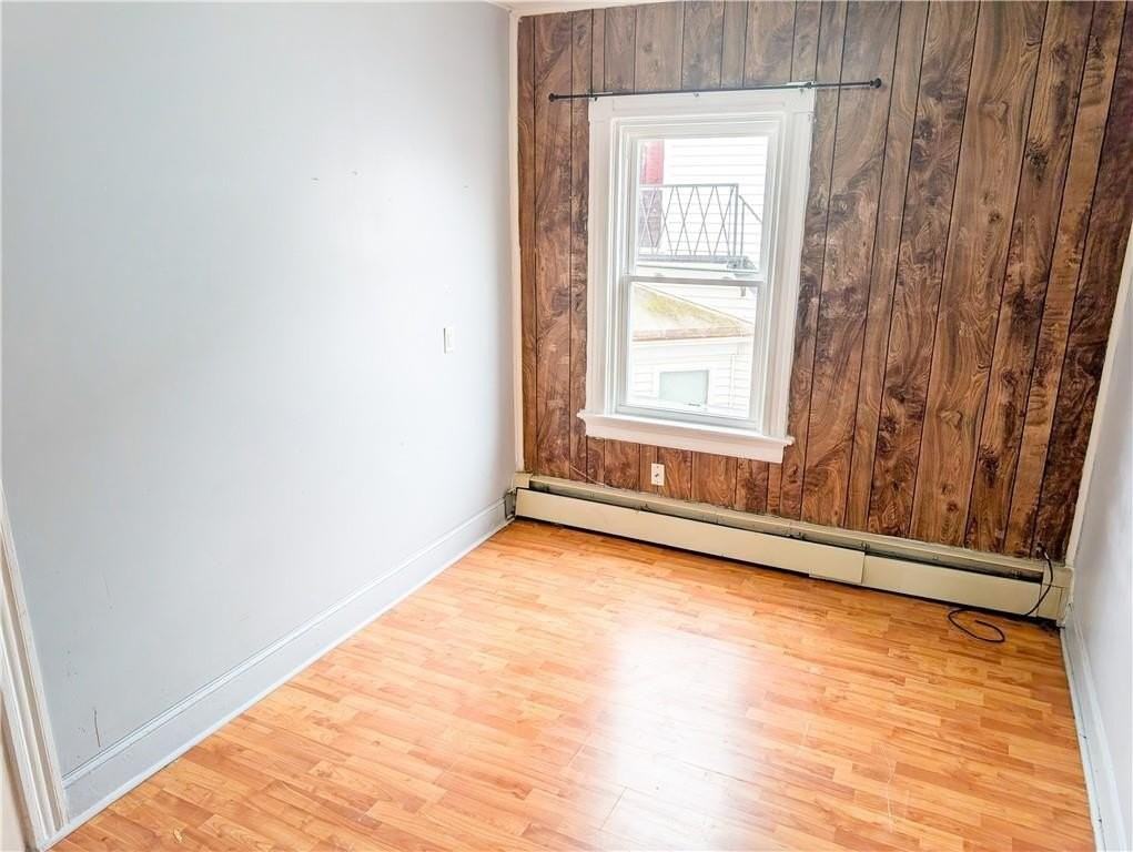 53 Bancroft St #3 - Photo 6 of 9