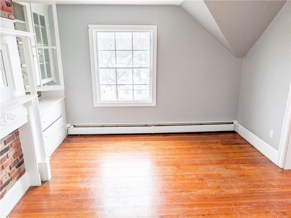 53 Bancroft St #3 - Photo 7 of 9
