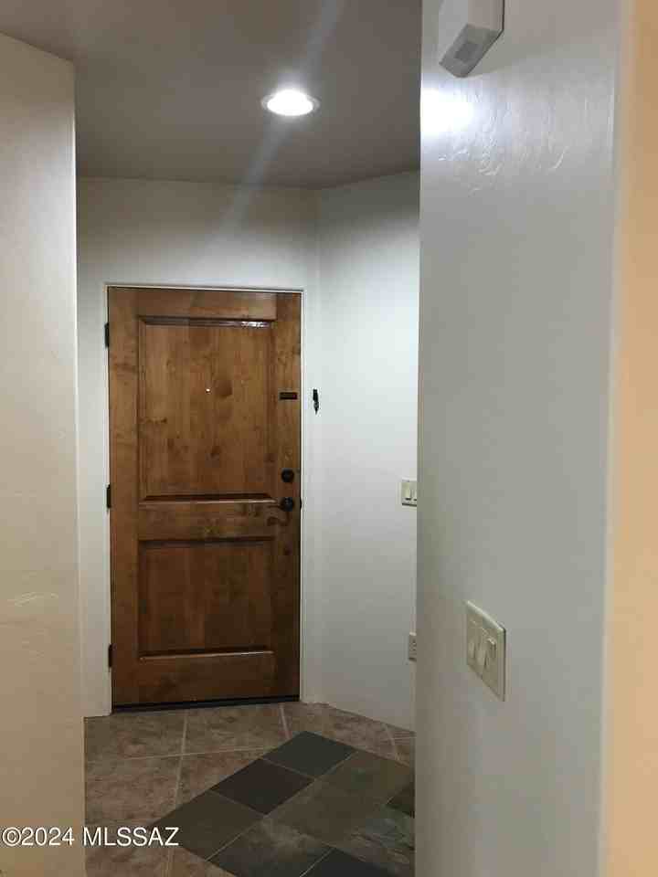 3149 N Olsen Ave - Photo 3 of 26