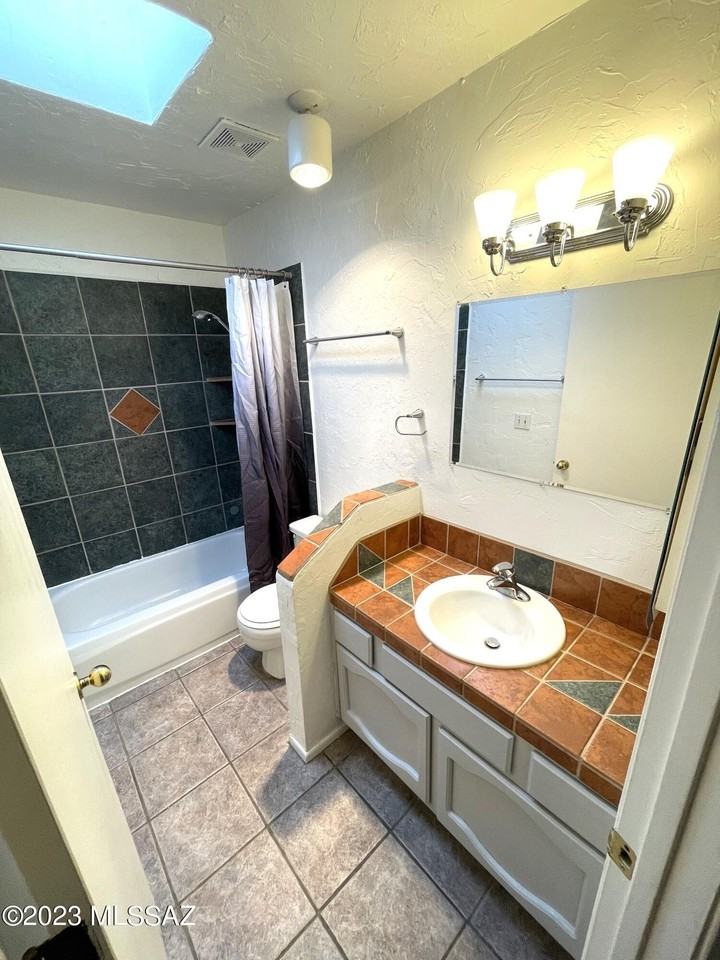 1865 W La Osa St - Photo 7 of 12