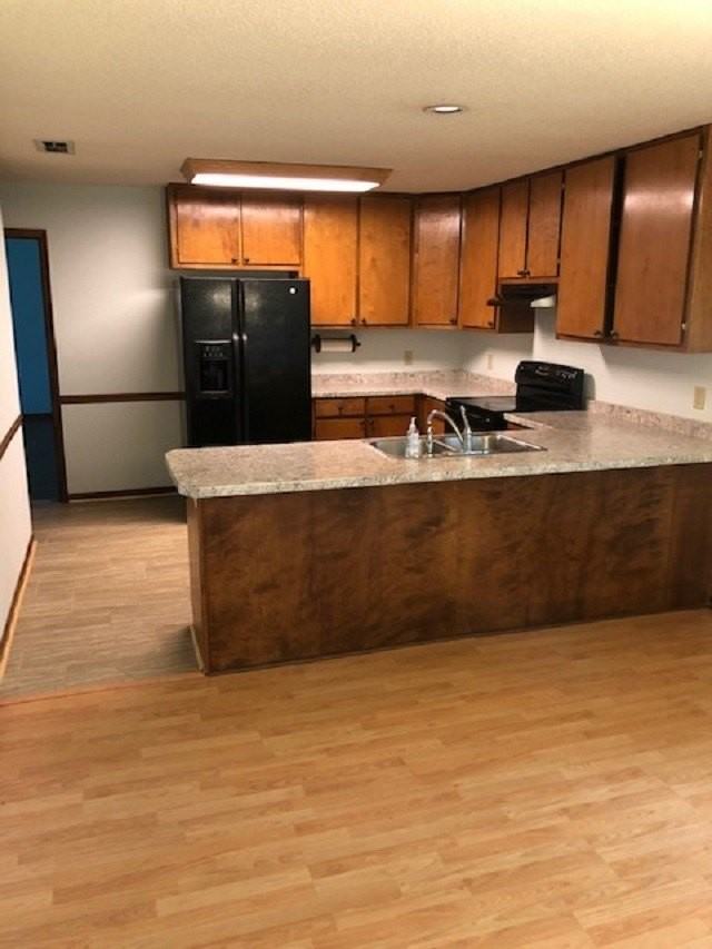 1240 Blockford Ct W - Photo 3 of 11