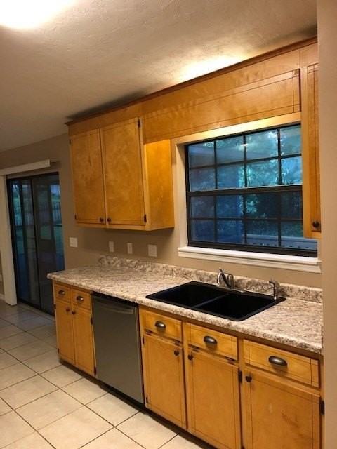 3744 Longchamp Cir - Photo 5 of 27