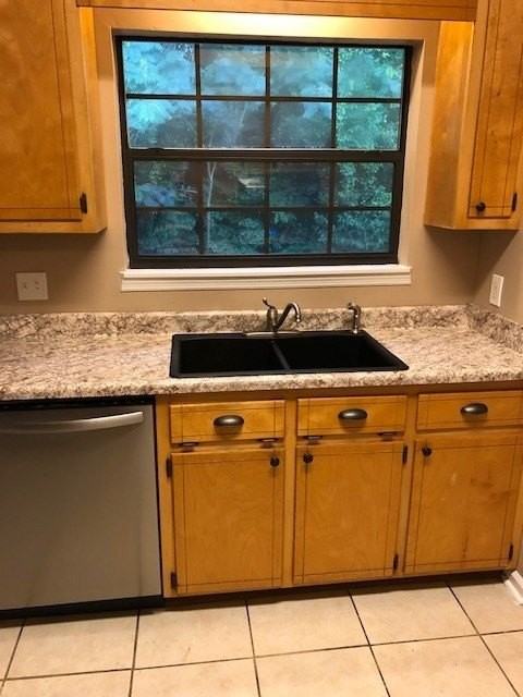 3744 Longchamp Cir - Photo 7 of 27