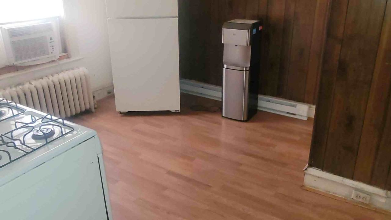 1507 Halstead AvenueUNIT #102 - Photo 3 of 4