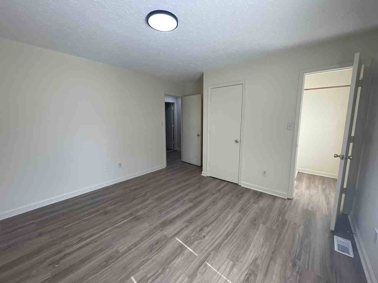 156 Cedar Crest Dr #1 - Photo 6 of 10