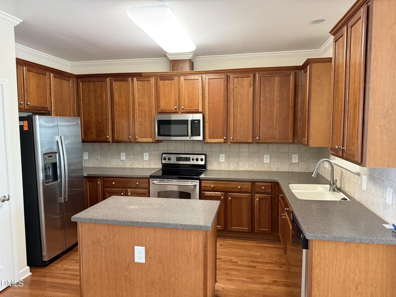 247 Grenoch Valley Ln - Photo 5 of 26