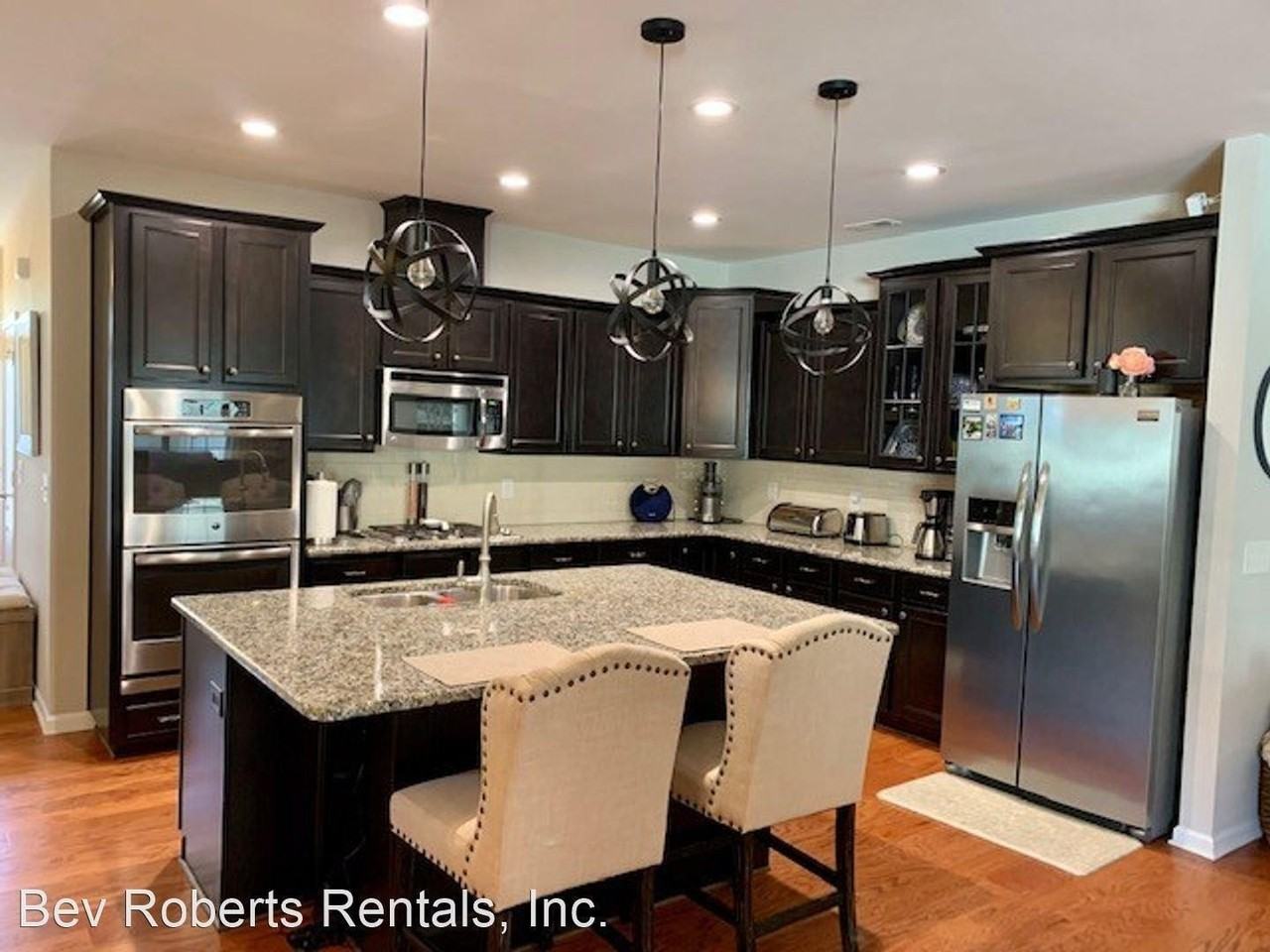 130 Spring Pine Ln - Photo 3 of 21