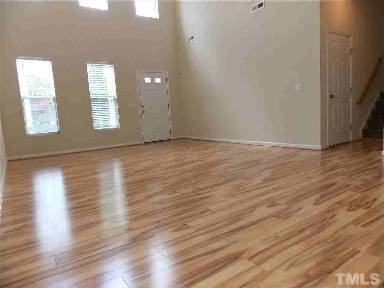 430 Plank Bridge Way - Photo 5 of 26