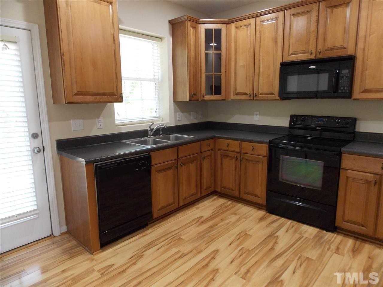 430 Plank Bridge Way - Photo 6 of 26