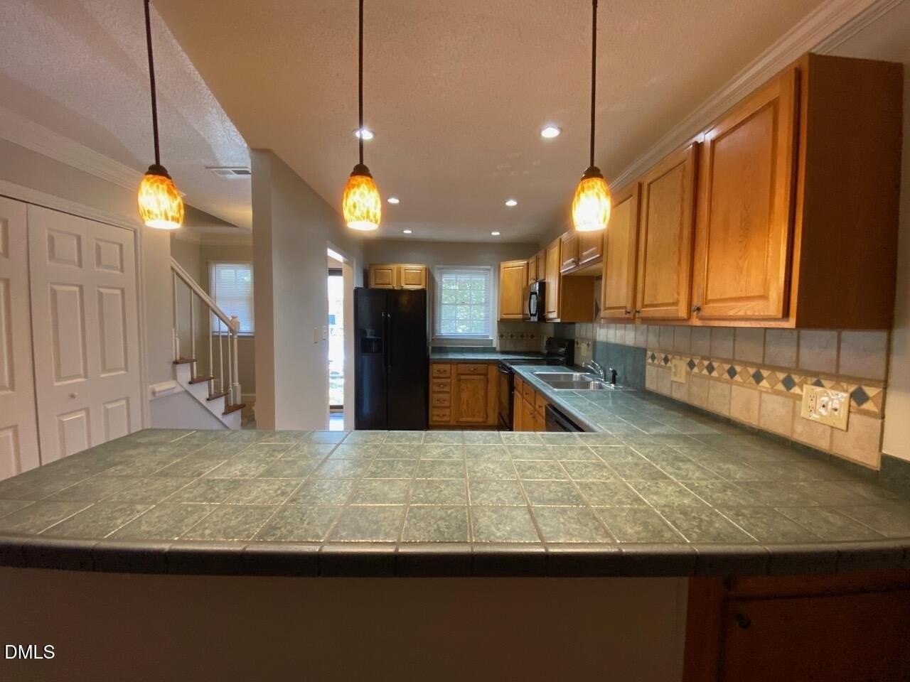 108 Briarcreek Ct - Photo 4 of 16