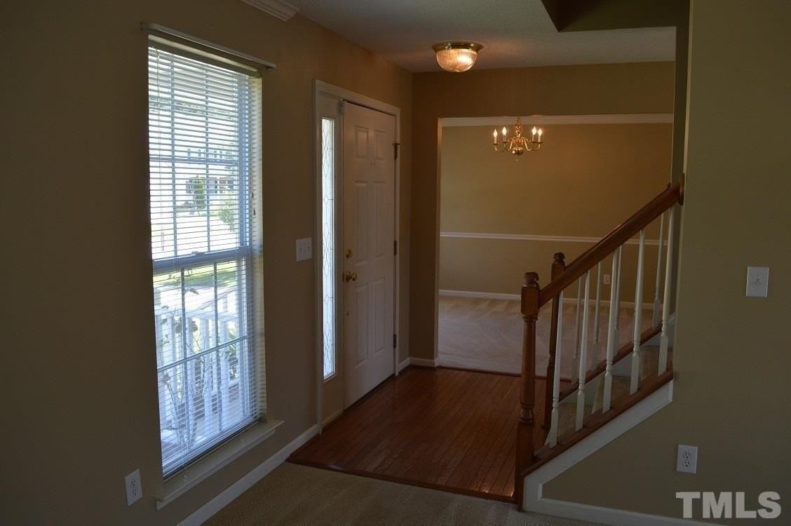 2306 Nutting Ln - Photo 3 of 28