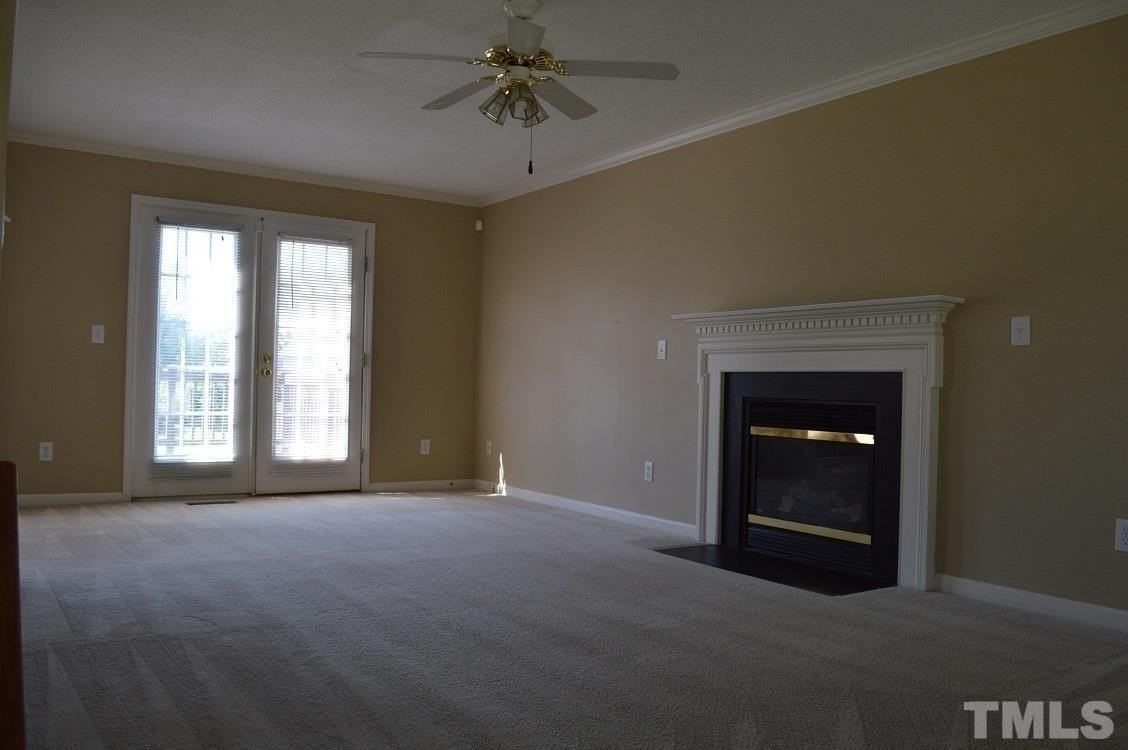 2306 Nutting Ln - Photo 4 of 28