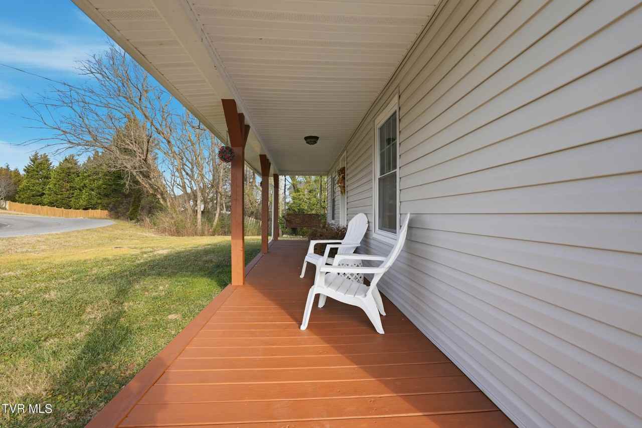 1252 Old Jonesboro Rd - Photo 4 of 22