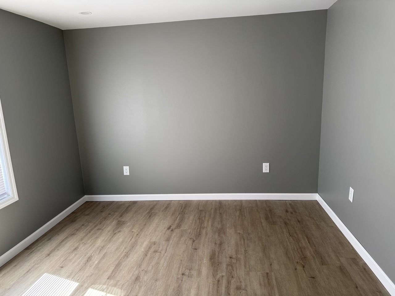 2126 State Route 17k - Photo 5 of 10