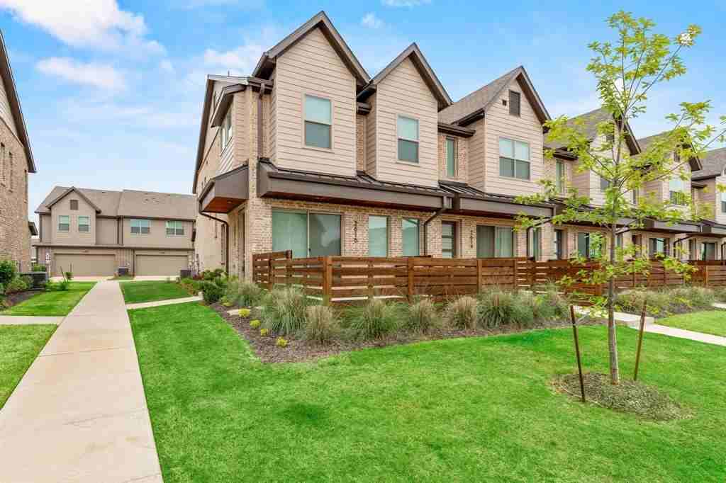 2616 La Cala Dr - Photo 2 of 41