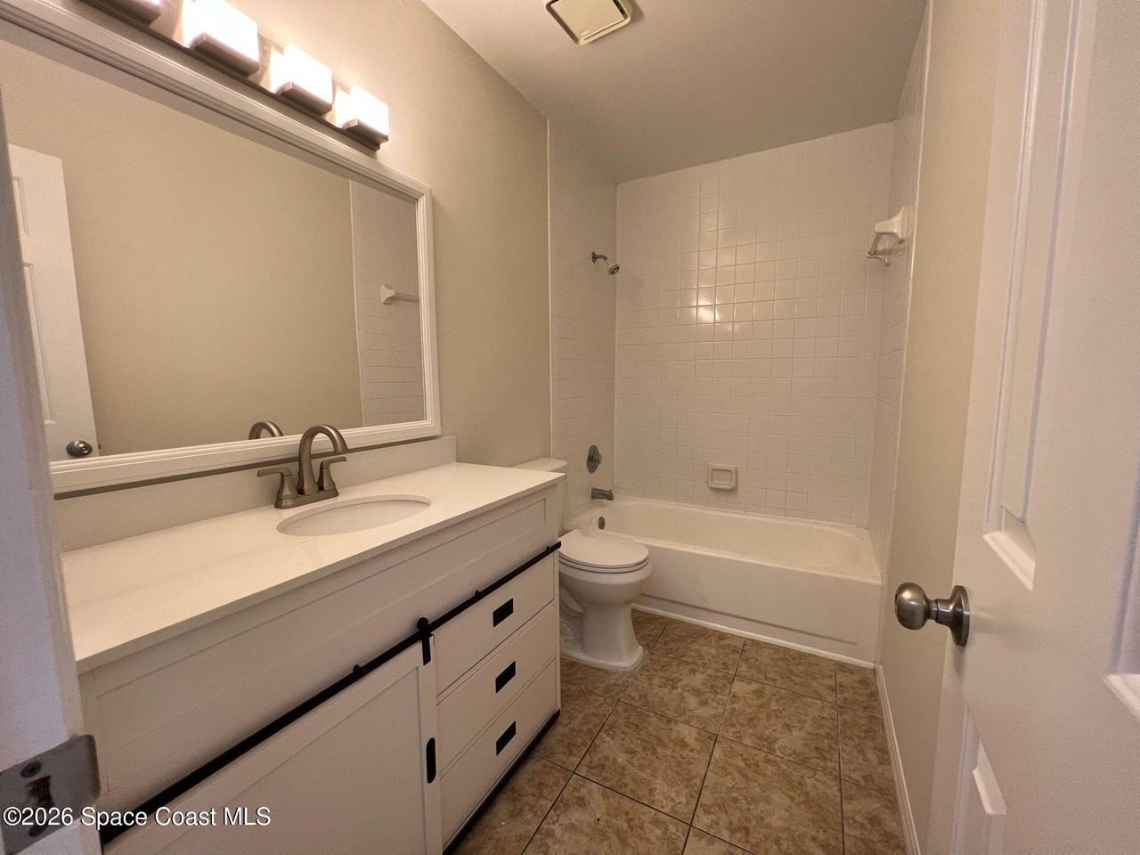 2990 S Fiske Blvd - Photo 7 of 15