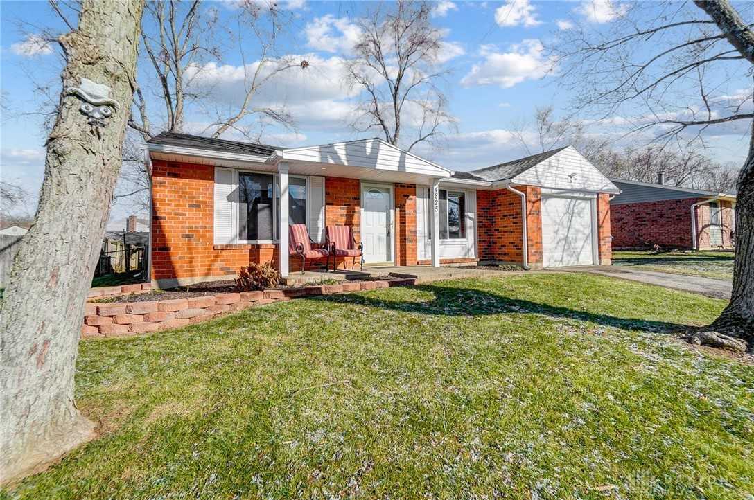 4825 Flagstone Ct - Photo 2 of 33