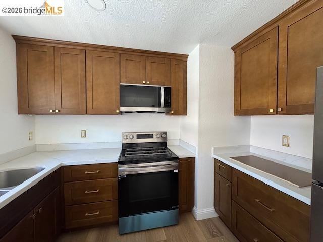2283 Renwick Ln - Photo 7 of 15