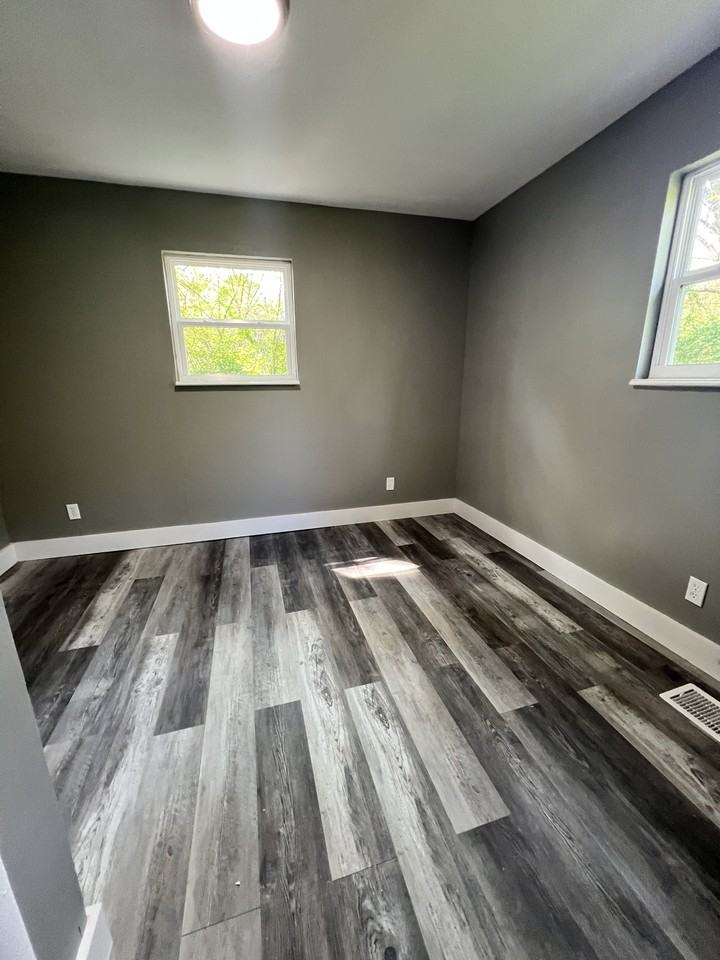 2737 Harrison Pike #1 - Photo 4 of 7