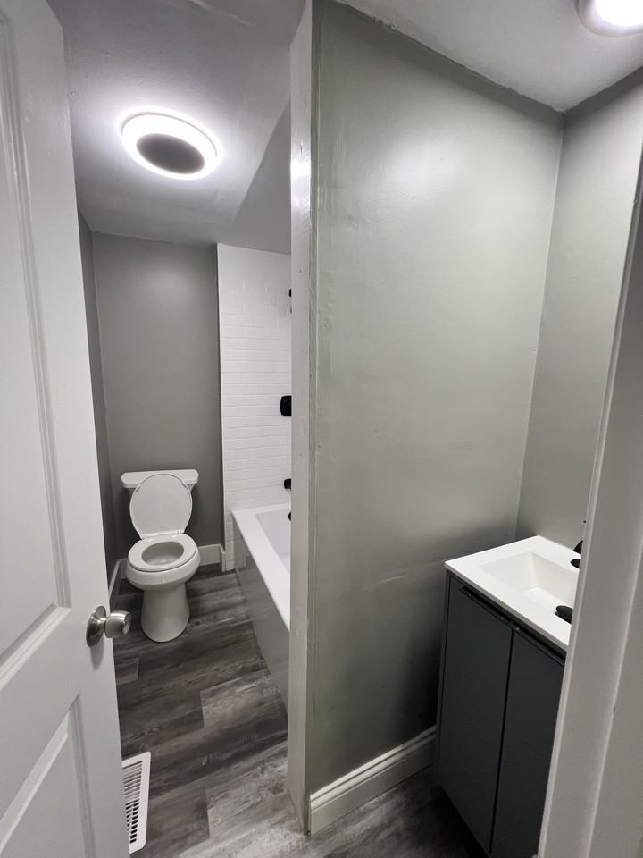 2737 Harrison Pike #1 - Photo 7 of 7