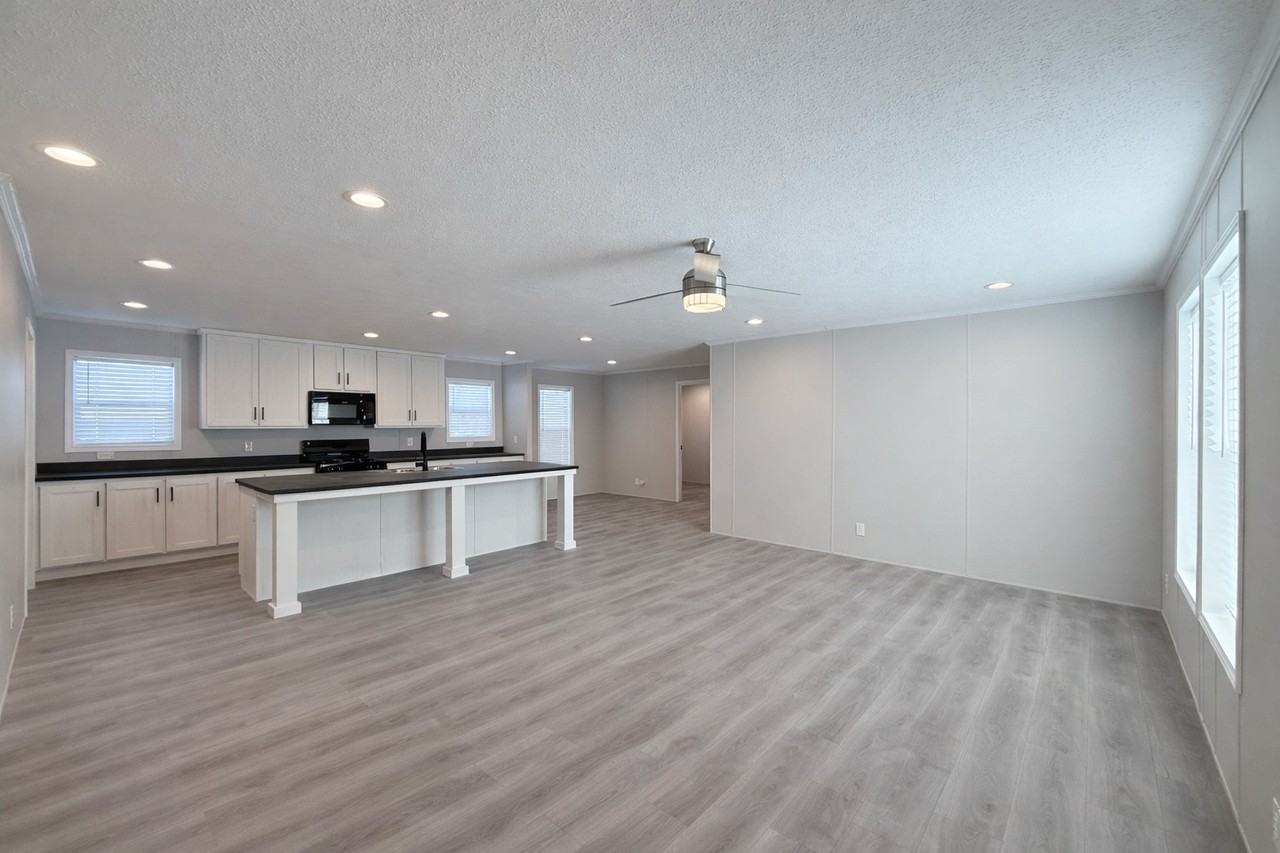 29638 Danbury Ct #240 - Photo 2 of 27