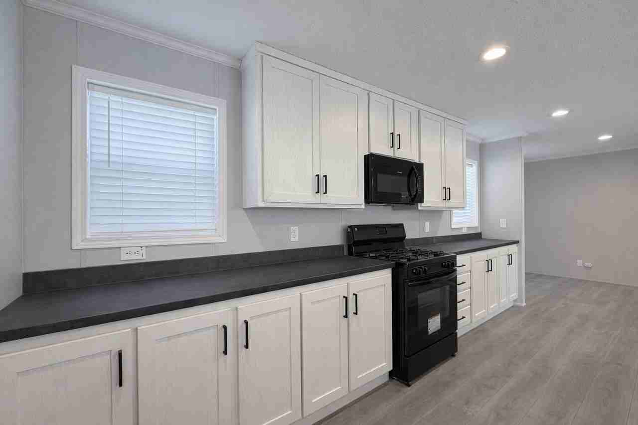 29638 Danbury Ct #240 - Photo 7 of 27