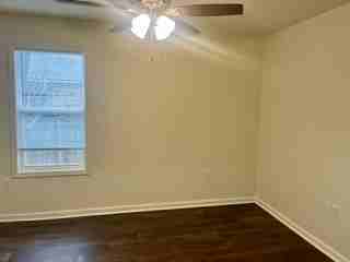 2408 Boydston St #B - Photo 6 of 9