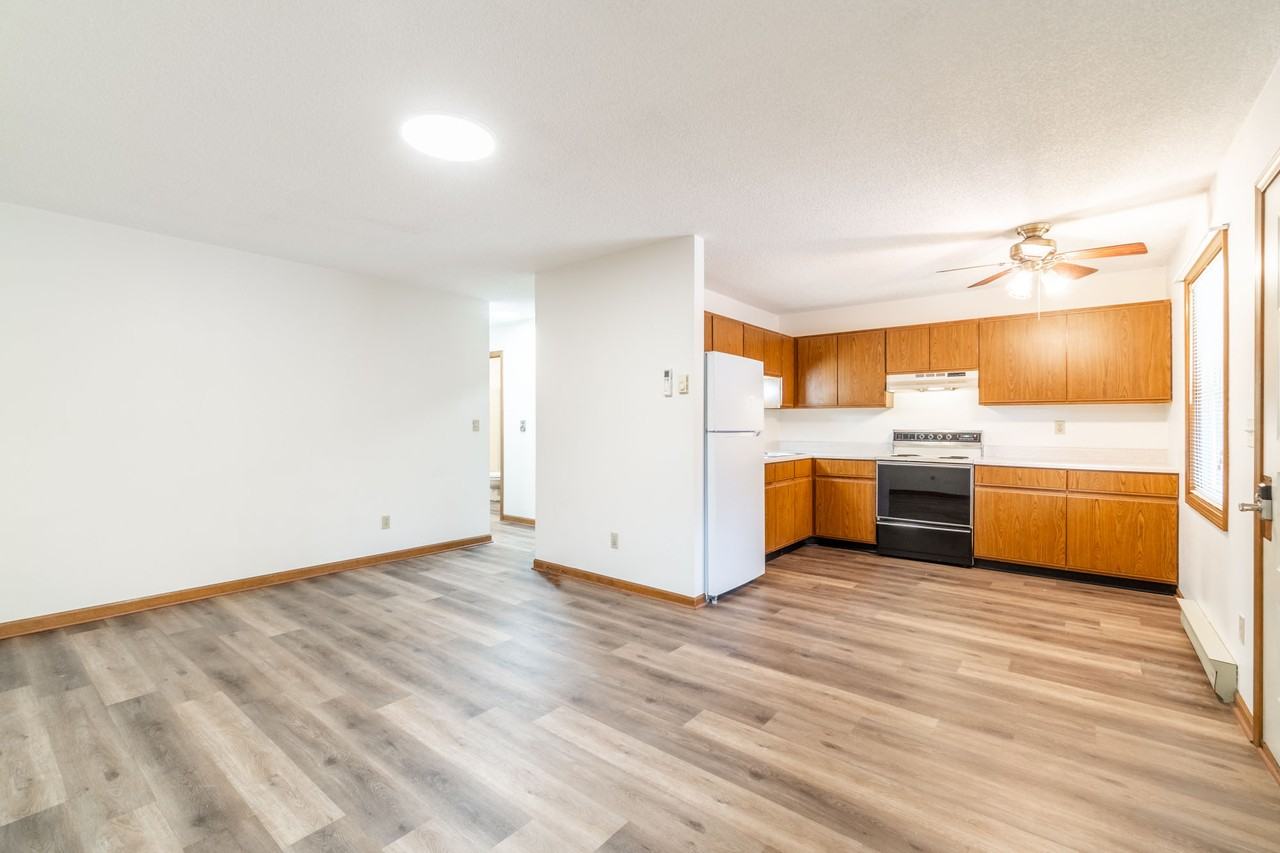 1470 E Kammerer Rd #1470 - Photo 5 of 20